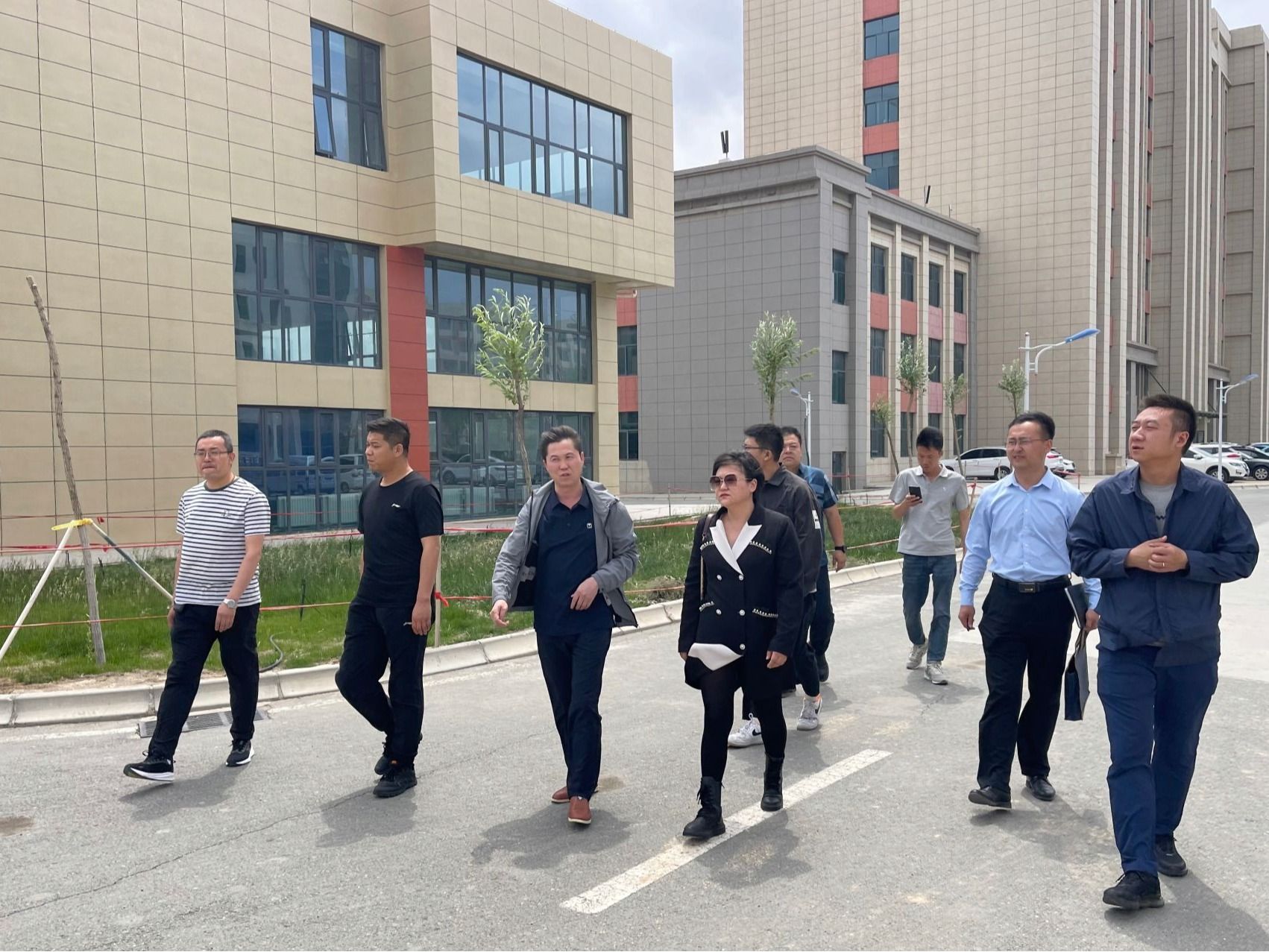 bat365在线中国登录入口参加兰州新区职教园区平安校园建设交叉检查工作