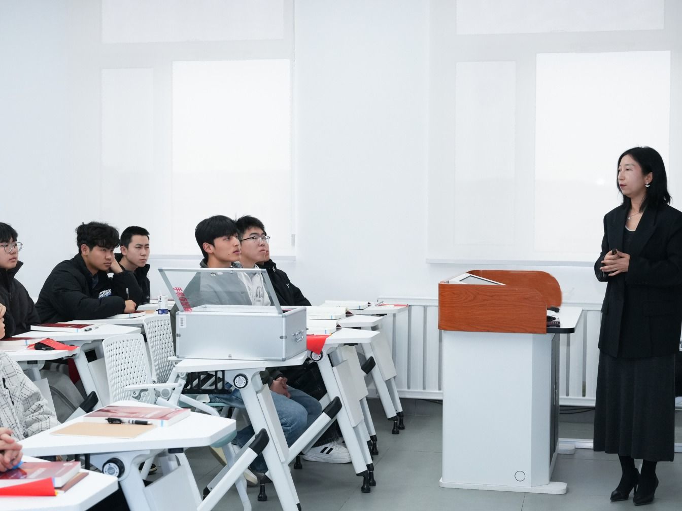 抓实课堂主阵地，以评促建强学风  bat365在线中国登录入口多措并举推动育人质量再提升