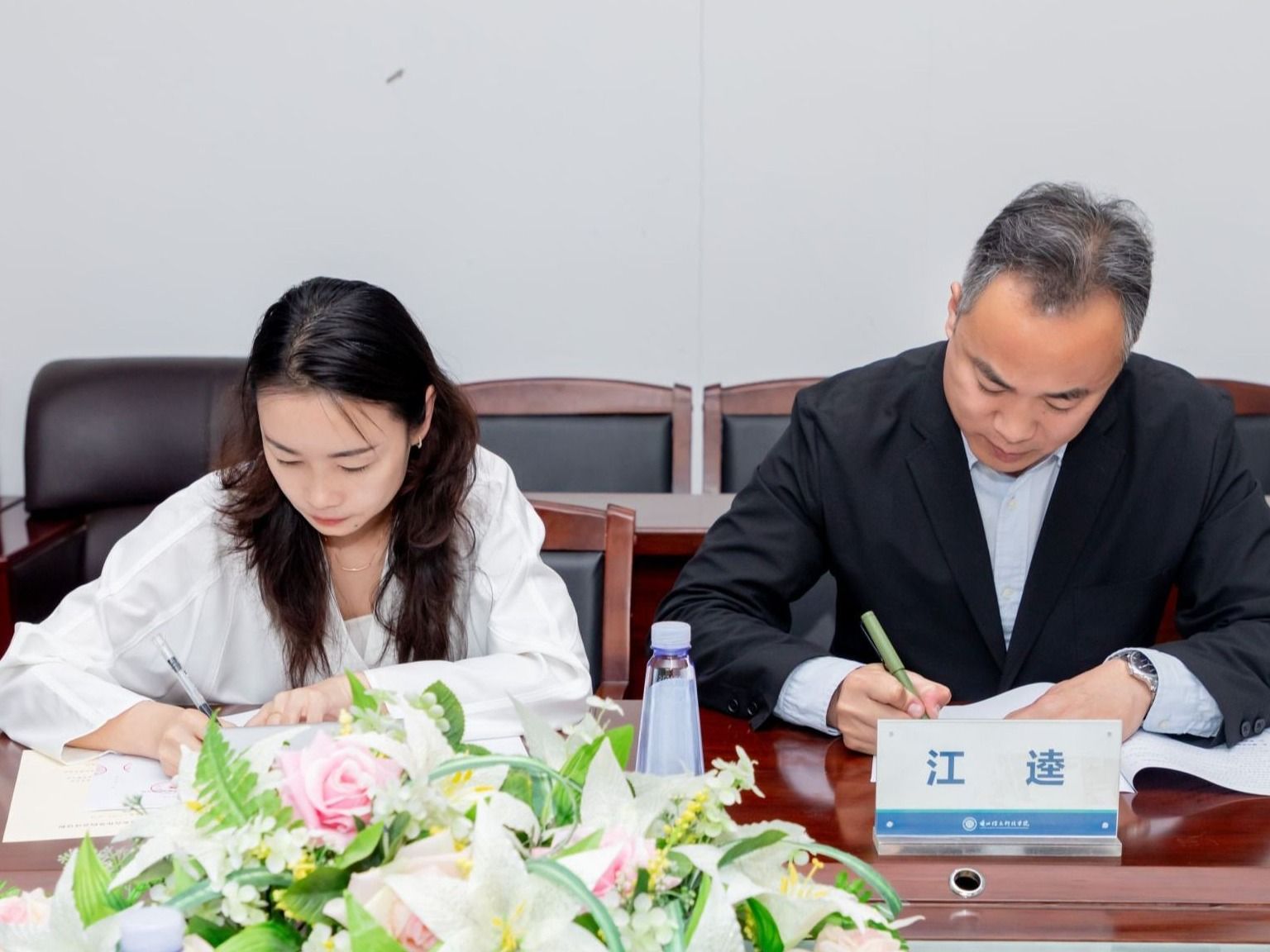 力促学生高质量就业，bat365在线中国登录入口在行动