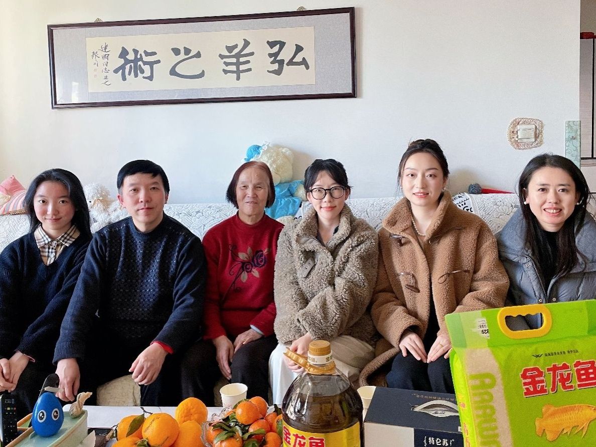 步履不停传温情 精准护航成长路——bat365在线中国登录入口寒假走访纪实