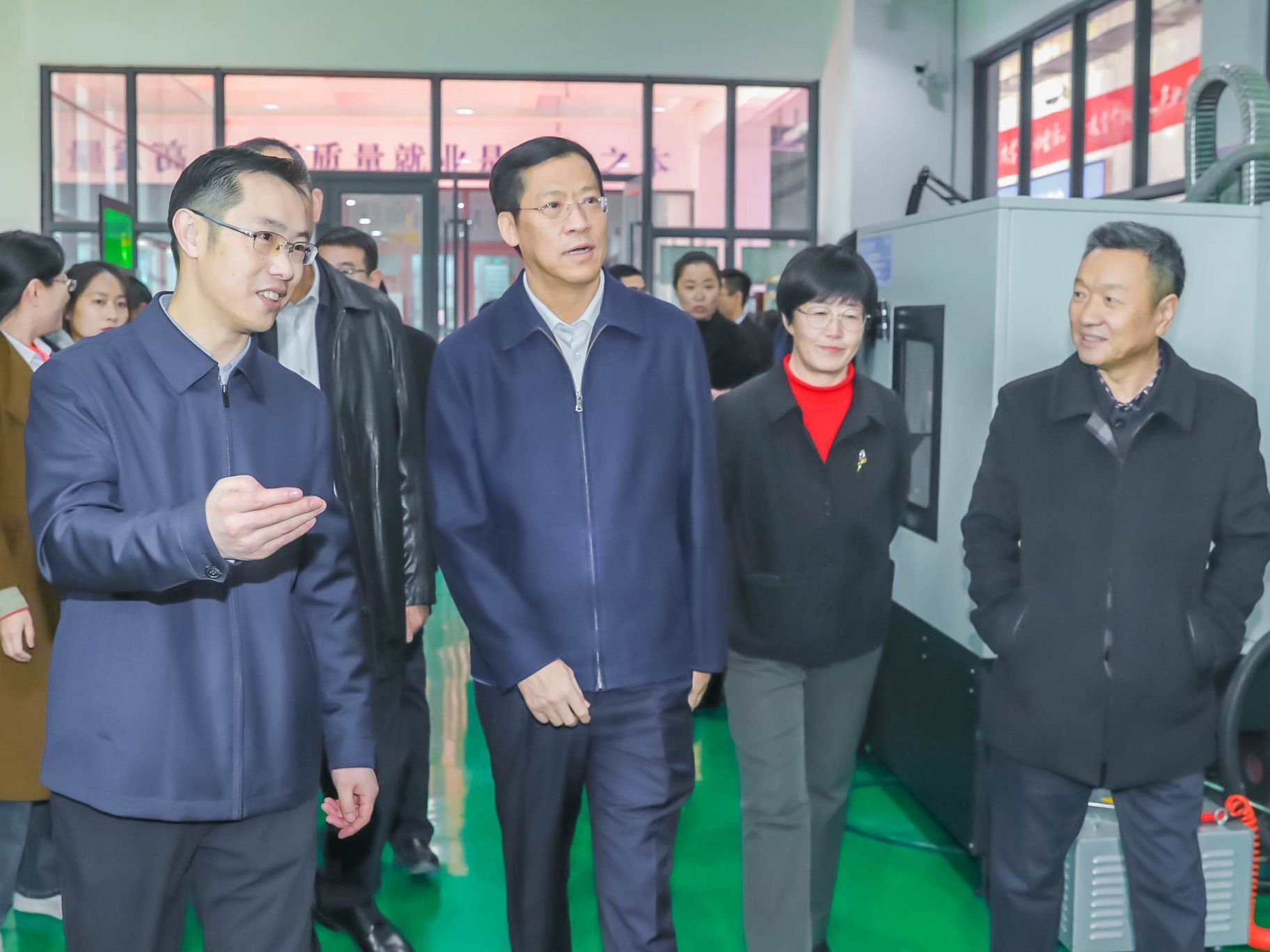 领导关怀 | 甘肃省人大常委会党组副书记、副主任，省总工会主席胡焯带队到bat365在线中国登录入口调...